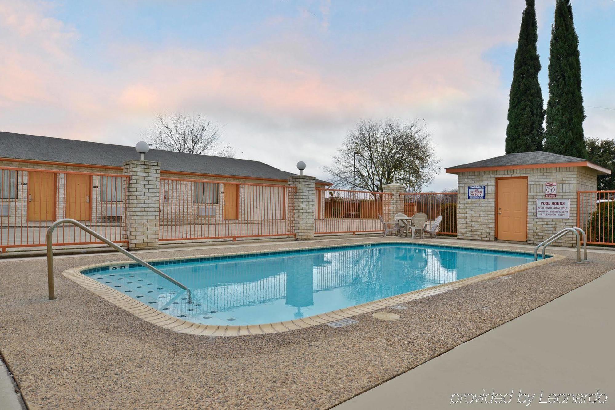 Budget Inn San Antonio Downtown I-10 East Zewnętrze zdjęcie